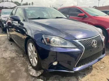 Lexus IS 250