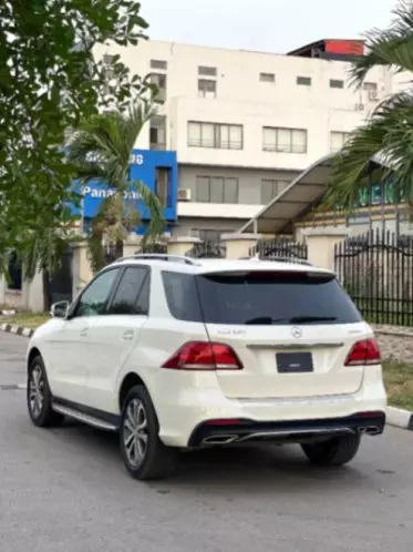 Mercedes-Benz GLE 350