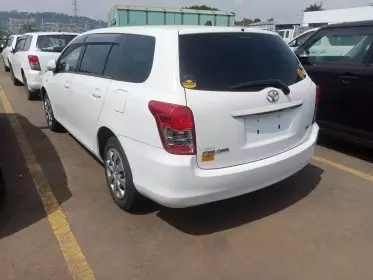 Toyota Fielder