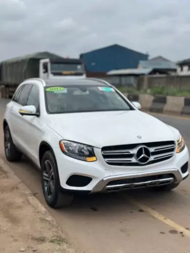 Mercedes-Benz GLC 300