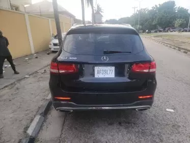 Mercedes-Benz GLC 300