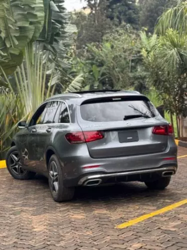 Mercedes-Benz GLC 220