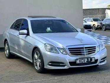 Mercedes-Benz E350