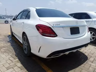 Mercedes-Benz C 200