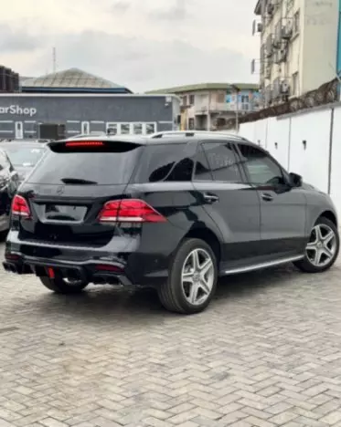 Mercedes-Benz GLE 350