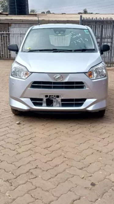 Daihatsu Mira 