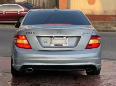 Mercedes-Benz C 350