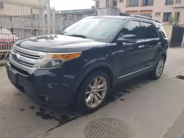 Ford Explorer
