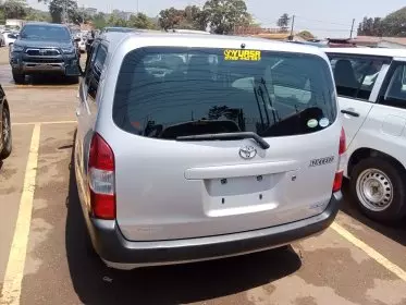 Toyota Succeed