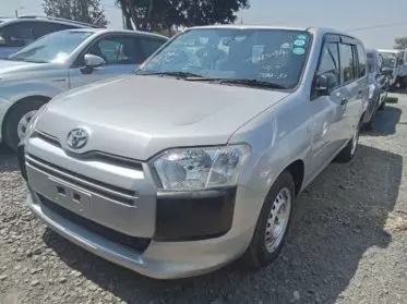 Toyota Succeed 