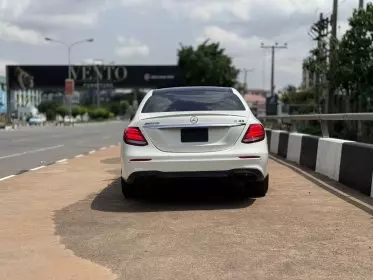 Mercedes-Benz E 43 AMG