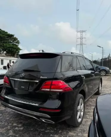 Mercedes-Benz GLE 350