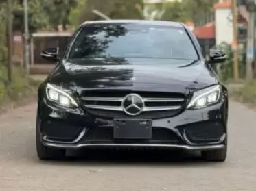 Mercedes-Benz C200
