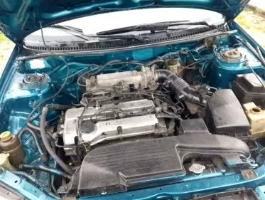 Mazda 323