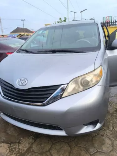 Toyota Sienna