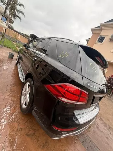 Mercedes-Benz GLE 350