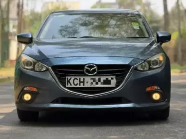 Mazda Axela 
