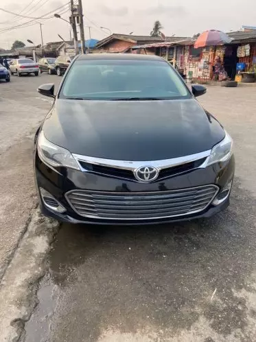 Toyota Avalon