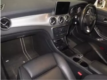 Mercedes-Benz CLA 180