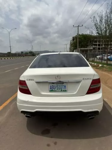 Mercedes-Benz C 350