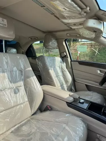 Mercedes-Benz E 350