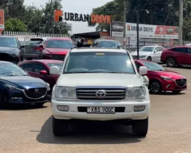 Toyota Landcruiser  V8