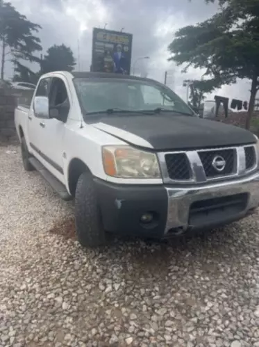 Nissan Titan