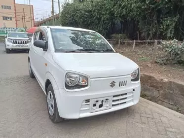SUZUKI alto