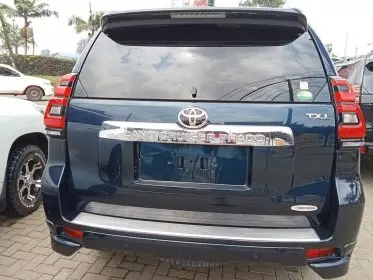 Toyota Land Cruiser Prado TX L