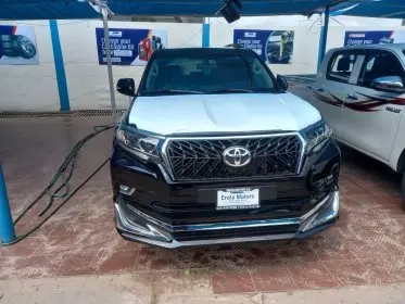 Toyota Landcruiser Prado