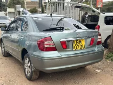 Toyota Premio 