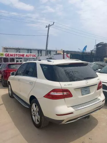 Mercedes-Benz ML 350