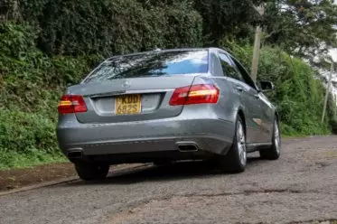 Mercedes-Benz C200