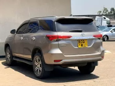 Toyota Fortuner