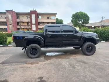 Toyota Tacoma