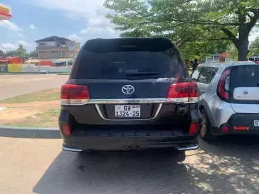 Toyota Land Cruiser