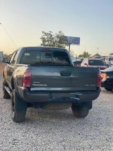 Toyota Tacoma