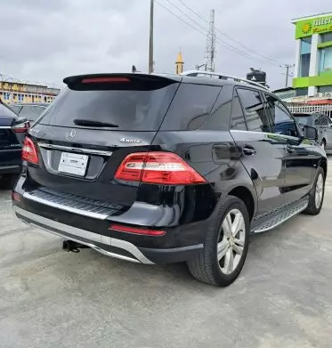 Mercedes-Benz ML 350
