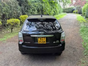 Toyota Fielder