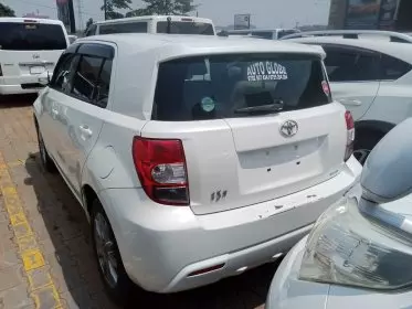 Toyota Ist