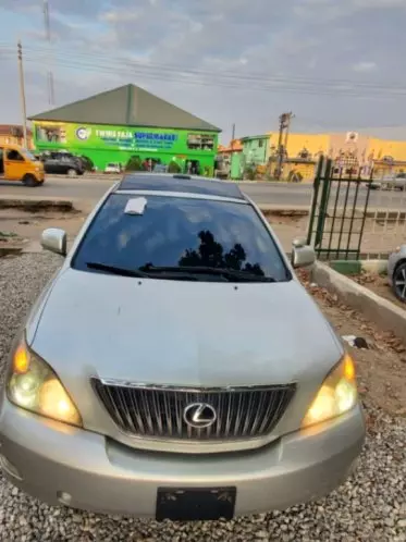 Lexus RX 330