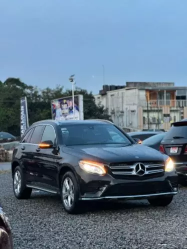 Mercedes-Benz GLC 300