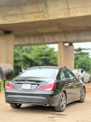 Mercedes-Benz CLA 250