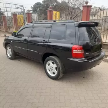 Toyota kluger