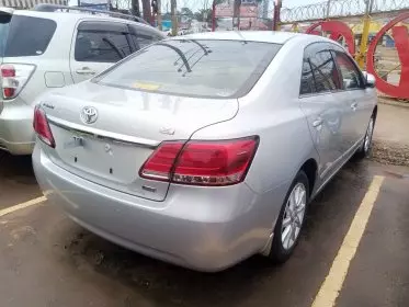 Toyota Premio 