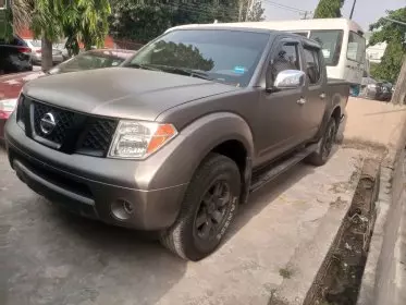 Nissan Frontier