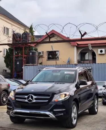 Mercedes-Benz GLE 350