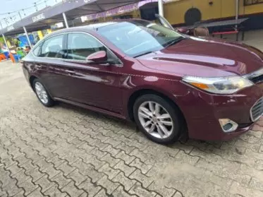 Toyota Avalon