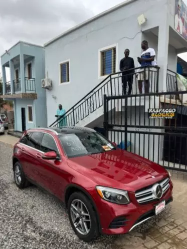 Mercedes-Benz GLC 300