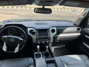 Toyota Tundra